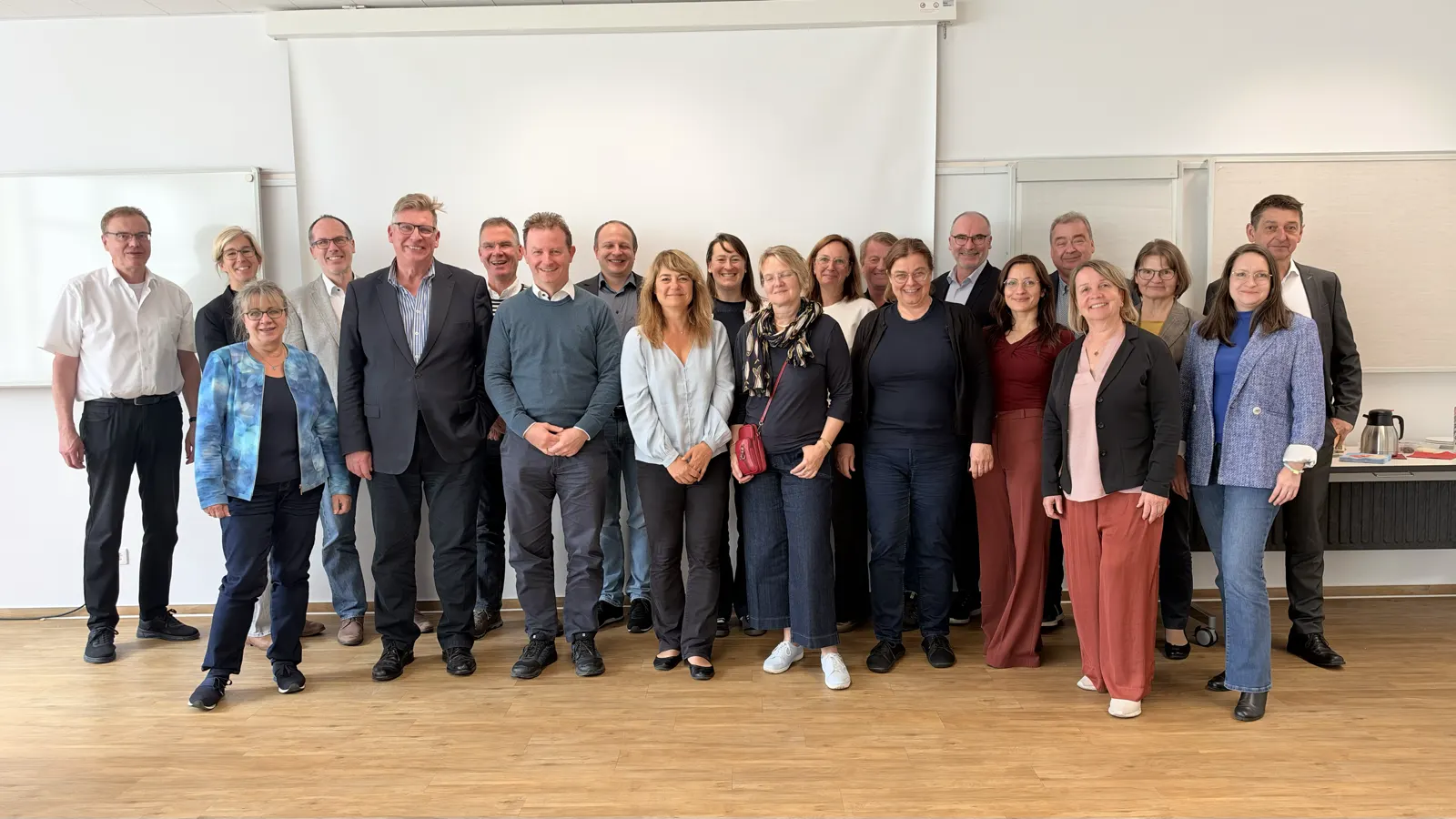 Gruppenbild der Teilnehmenden der PIZ-Konferenz 2026 des DPMA in Jena